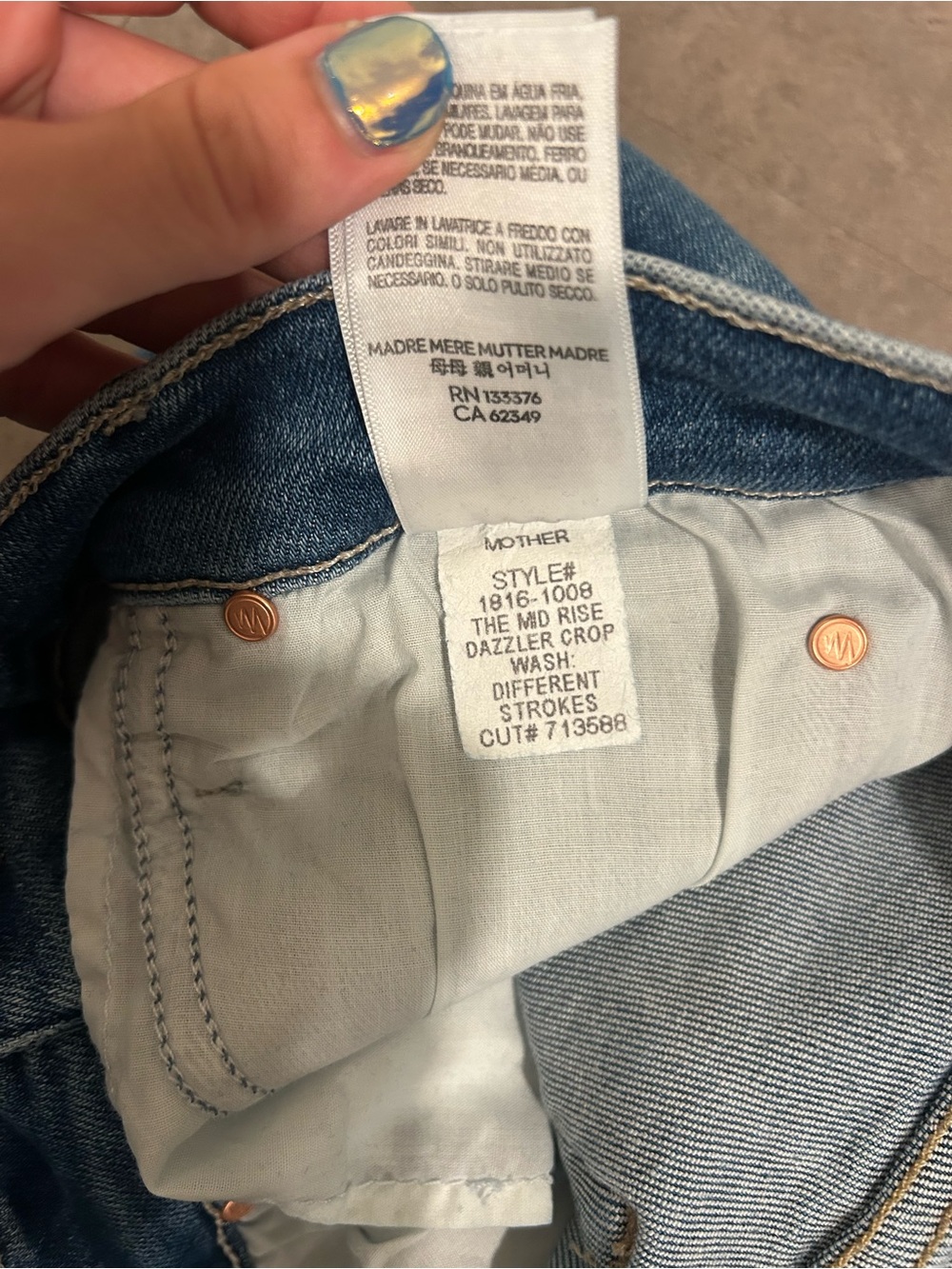 MOTHER The Mid Rise Dazzler Crop Jeans Size 30 - Picture 8 of 8